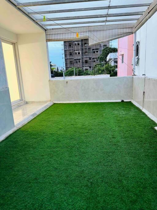 White House Sky View Theatre Villa In Gachibowli 外观 照片